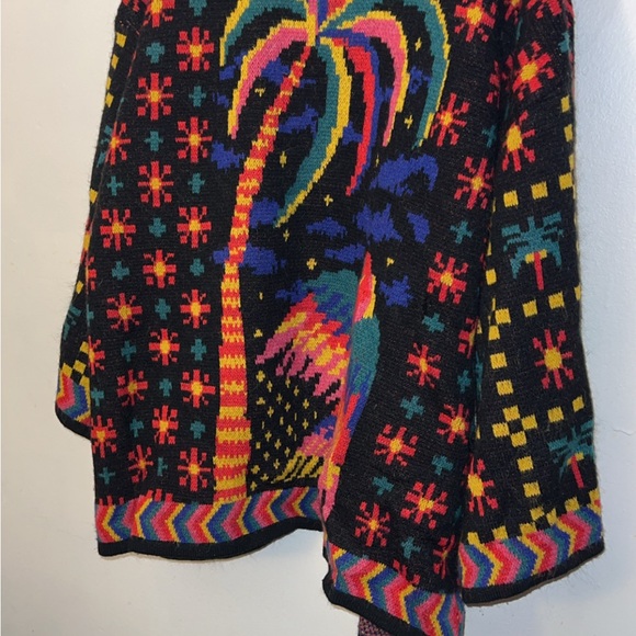 FARM Rio Multicolor Patterned Kimono - Picture 5 of 6